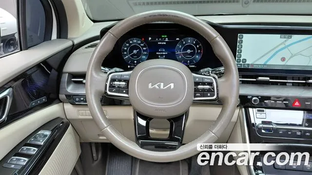 Kia Carnival Generation 4 — Фото автомобиля 19