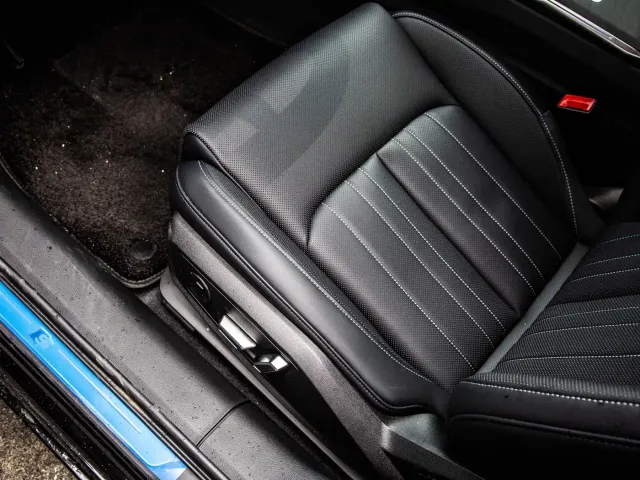 Audi A6L — Фото автомобиля 4