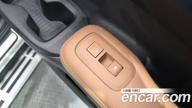 Hyundai Santa Fe MX5 — Фото автомобиля 28