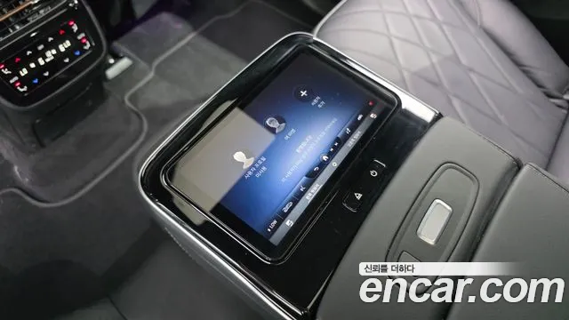 Mercedes-Benz EQS — Фото автомобиля 28