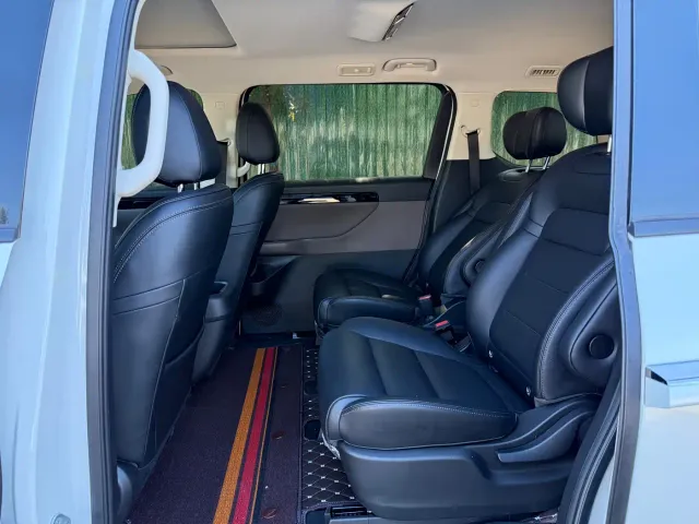 GAC Trumpchi E8 — Фото автомобиля 8