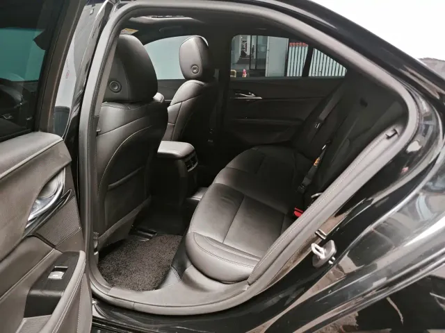 Cadillac CT4 — Фото автомобиля 10