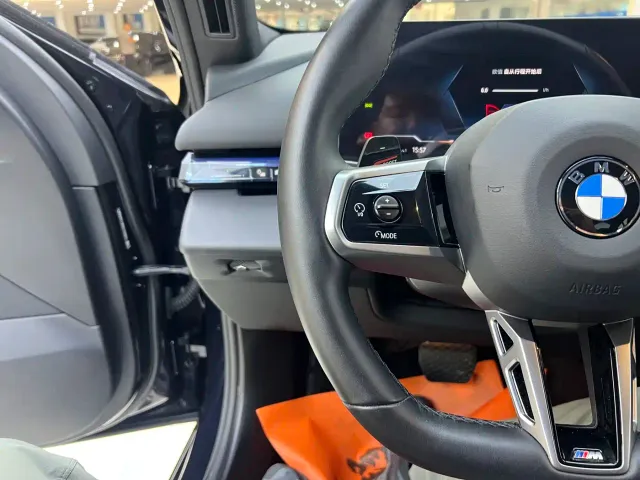 BMW 5 Series — Фото автомобиля 7