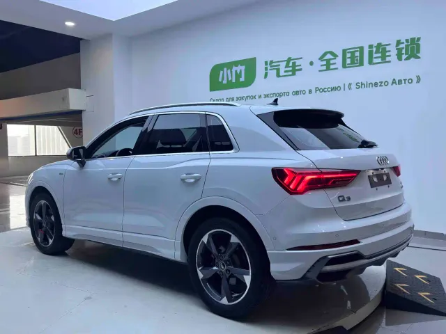Audi Q3 — Фото автомобиля 4
