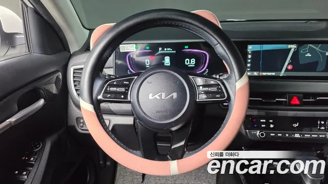 Kia Seltos — Фото автомобиля 19