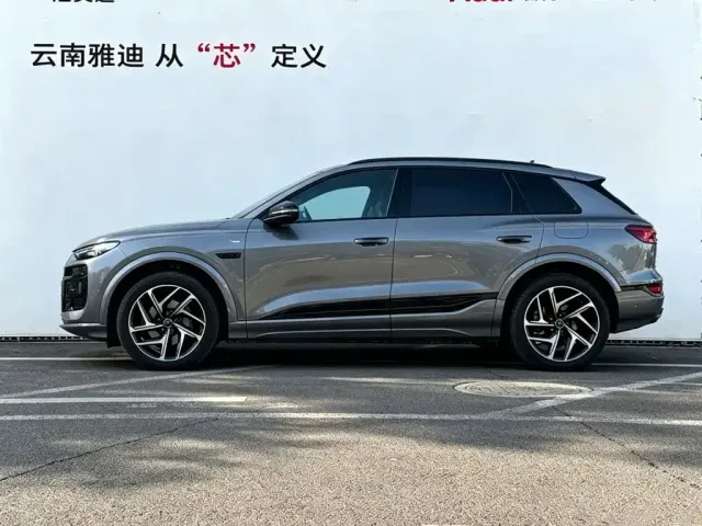 Audi Audi Q6L e-tron 2025 Model Pioneer Edition — Фото автомобиля 3