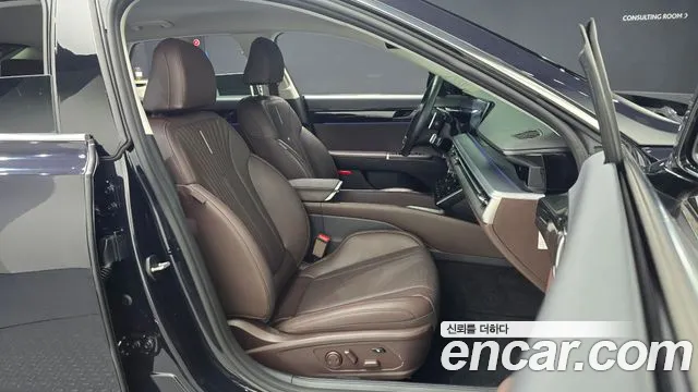 Hyundai Grandeur GN7 — Фото автомобиля 15