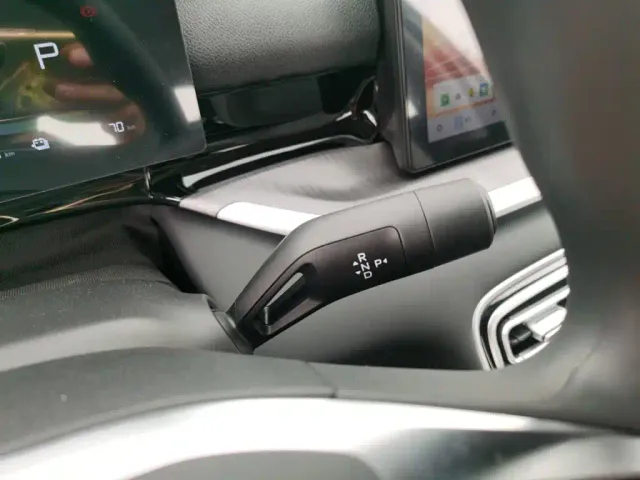 Geely Galaxy Stellar 6 — Фото автомобиля 9