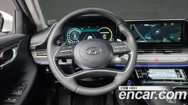 Hyundai Grandeur New — Фото автомобиля 14