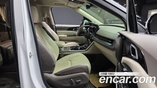 Kia Canival Carnival 4 поколение Бензин 7 мест Hi-Limousine — Фото автомобиля 20