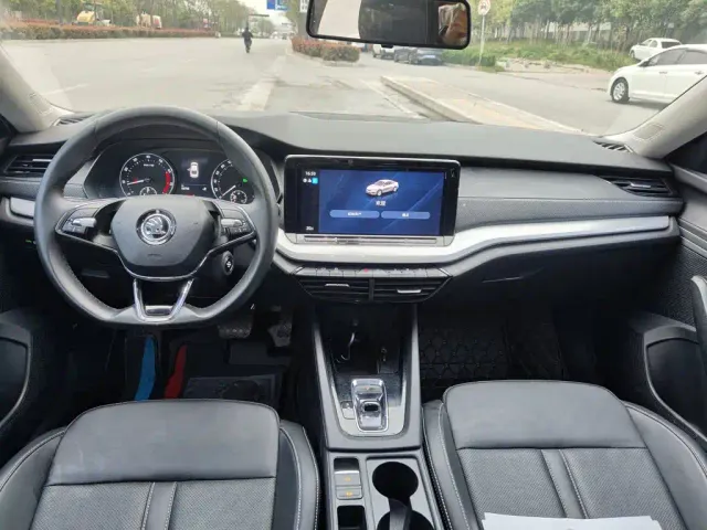 Skoda Octavia — Фото автомобиля 13