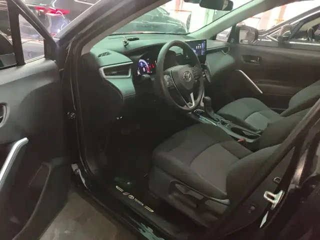 Toyota Frontlander 2023 2.0L CVT Leading Edition — Фото автомобиля 15