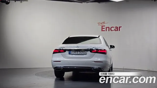 Mercedes-Benz E-Class W213 — Фото автомобиля 4