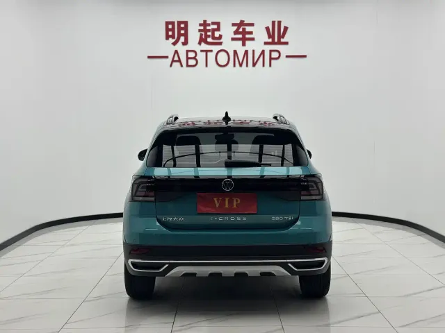 Volkswagen T-Cross — Фото автомобиля 10