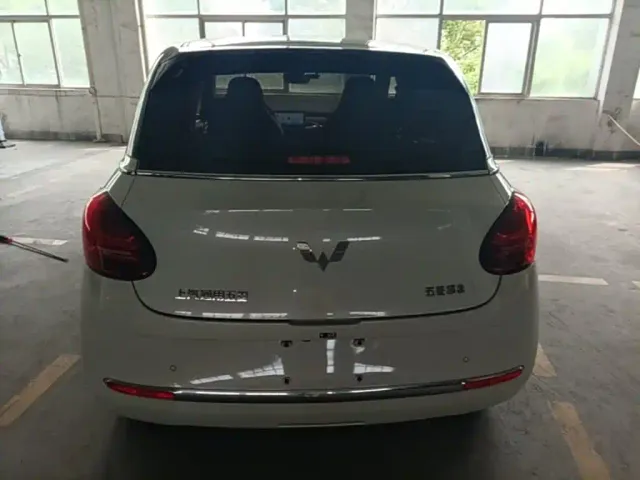 Wuling Bingo — Фото автомобиля 5