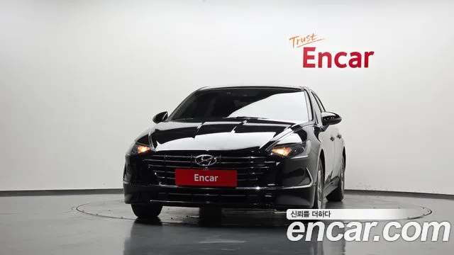 Hyundai Sonata Sonata (DN8) 2.0 LPG(Для проката) — Фото автомобиля 3