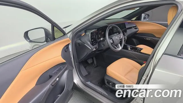 Lexus RX — Фото автомобиля 12