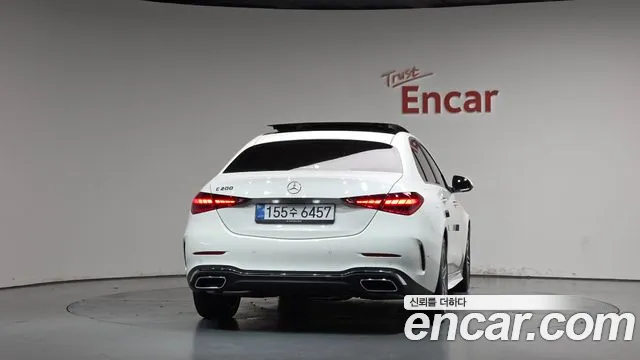 Mercedes-Benz C-Class — Фото автомобиля 4
