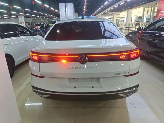 Volkswagen Lamando — Фото автомобиля 5
