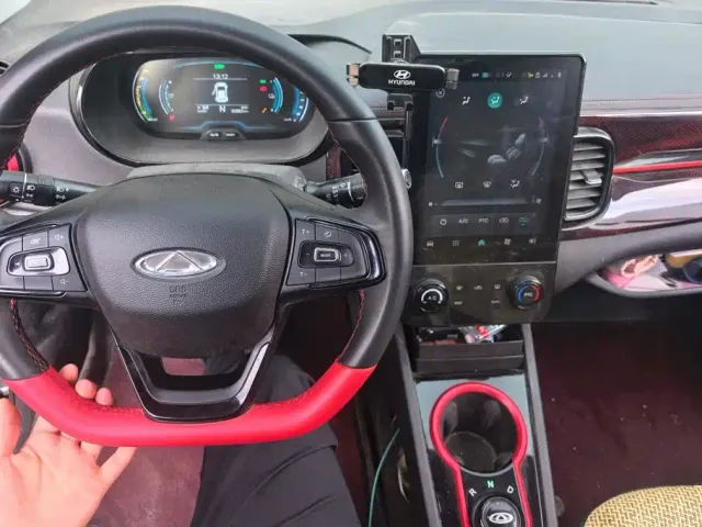 Chery eQ1 — Фото автомобиля 12
