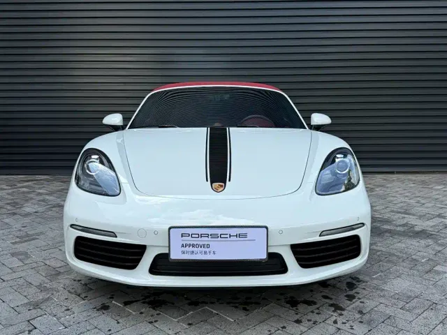 Porsche 718 — Фото автомобиля 21