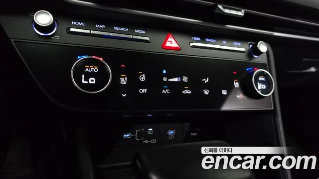 Hyundai Sonata Sonata Edge(DN8) 2.0 LPG(Для проката) — Фото автомобиля 17