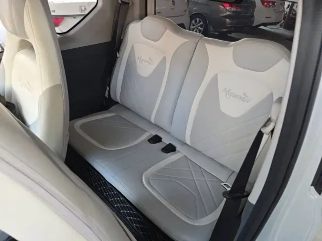 Wuling Hongguang Mini EV — Фото автомобиля 16