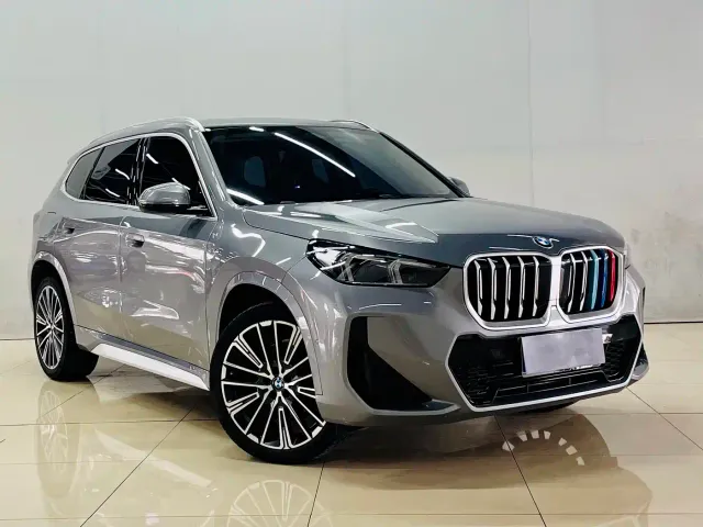 BMW X1 — Фото автомобиля 3