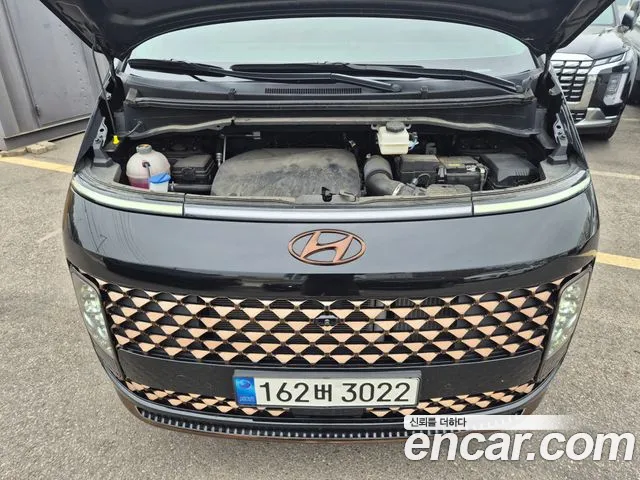 Hyundai Staria Staria Lounge 9 мест — Фото автомобиля 6