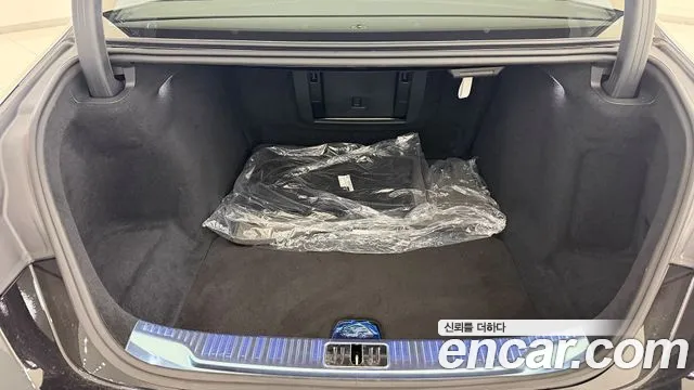 Mercedes-Benz S-Class W223 — Фото автомобиля 13