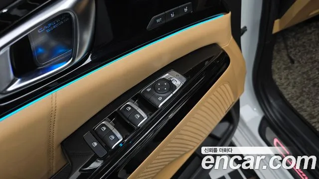Kia Carnival Generation 4 — Фото автомобиля 21