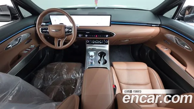 Genesis GV70 2.5T Бензин AWD — Фото автомобиля 6