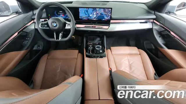 BMW 5-Series 5 серия (G60) 530i xDrive M Sport — Фото автомобиля 6