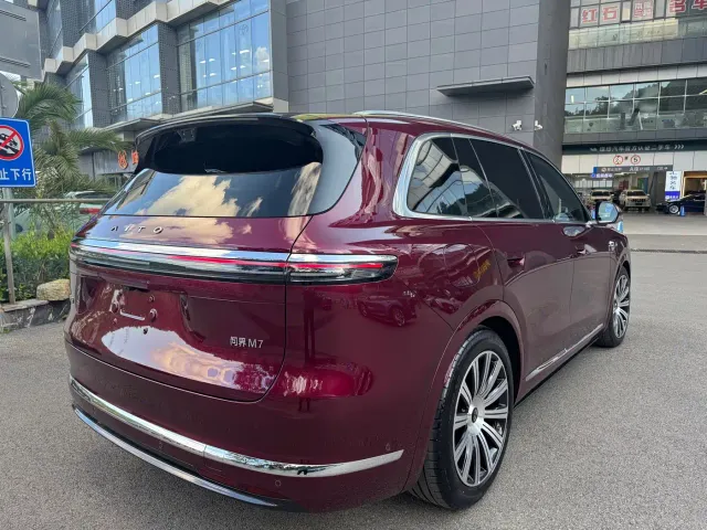 Aito M7 — Фото автомобиля 7
