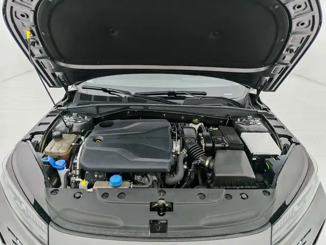 Changan Eado — Фото автомобиля 17