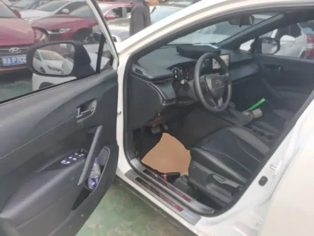 Toyota Corolla Cross — Фото автомобиля 15