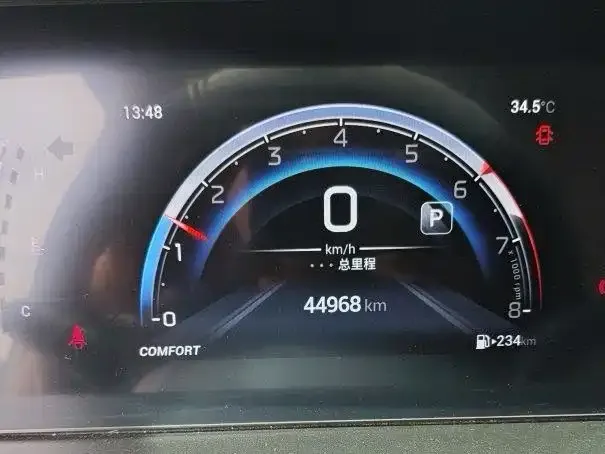 GAC Trumpchi M6 — Фото автомобиля 15