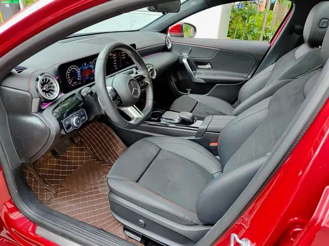 Mercedes-Benz A-Class — Фото автомобиля 7