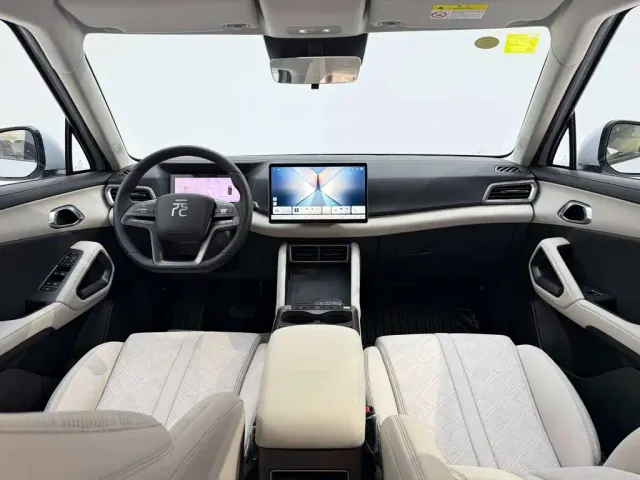 BYD Yuan UP — Фото автомобиля 9