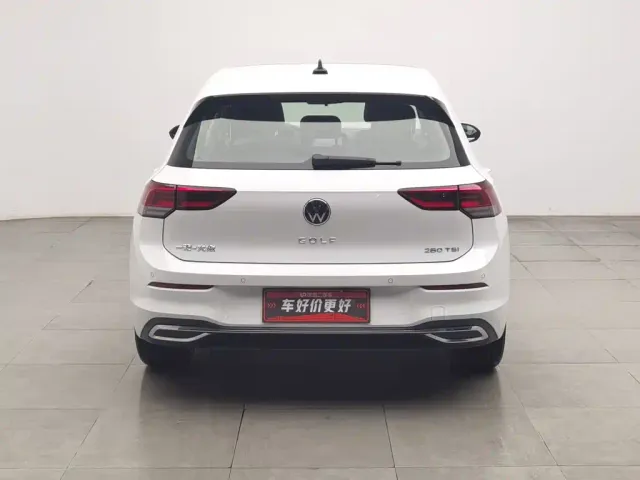 Volkswagen Golf — Фото автомобиля 4