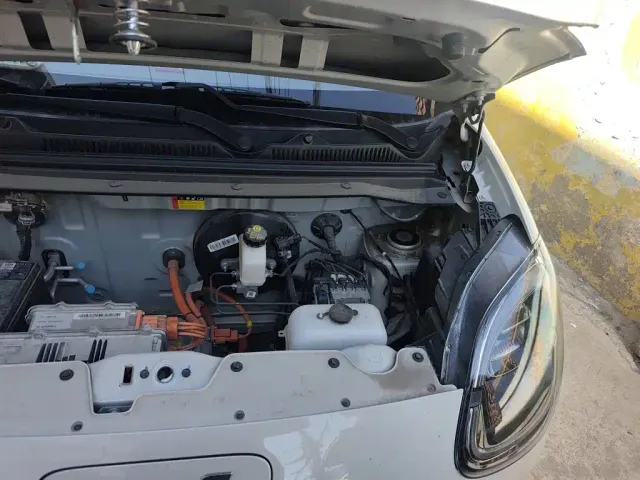 Wuling Hongguang Mini EV — Фото автомобиля 22