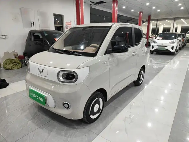 Фотография автомобиля — Wuling Hongguang Mini EV
