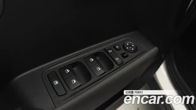 Hyundai Casper Electric — Фото автомобиля 2