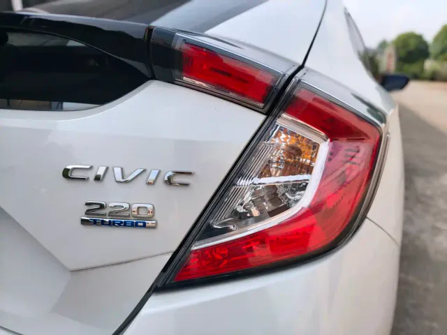 Honda Civic — Фото автомобиля 18