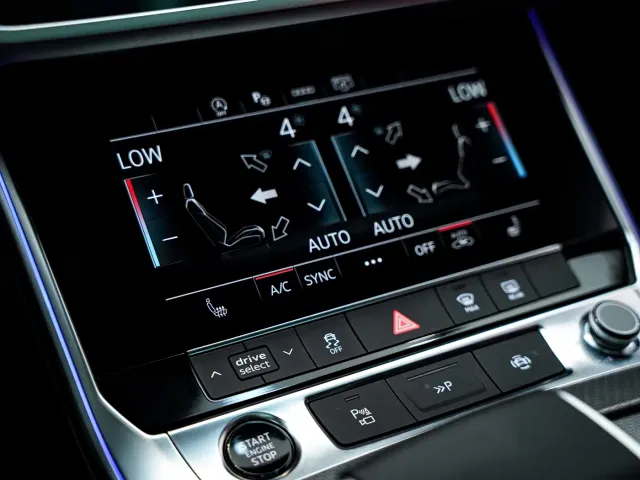 Audi A7L — Фото автомобиля 22