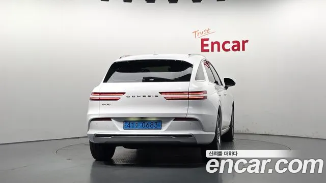 Genesis GV70 Electrified — Фото автомобиля 4