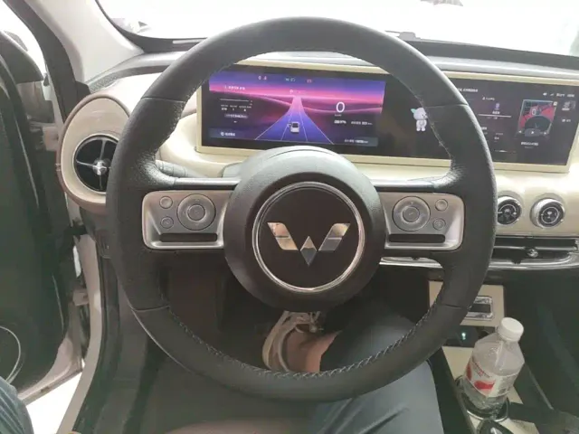 Wuling Bingo — Фото автомобиля 10