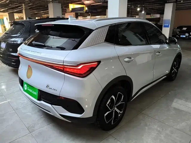 BYD Yuan PLUS — Фото автомобиля 6