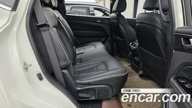 KG_Mobility_Ssangyong Rexton Rexton Arena Дизель 2.2 4WD — Фото автомобиля 5
