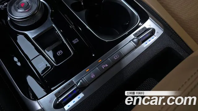 Kia Canival Carnival 4 поколение Бензин 9 мест Signature — Фото автомобиля 15